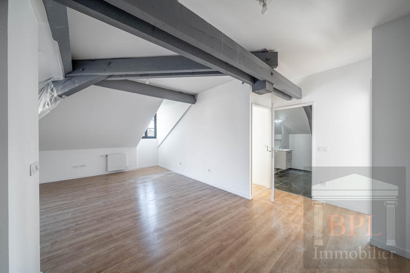 Appartement - 83 m² - 3 pièces