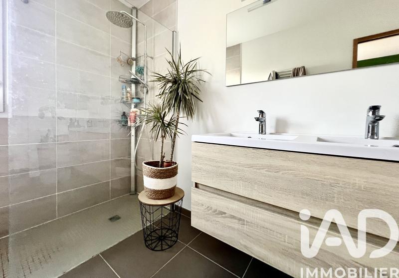 Maison - 102 m² - 5 pièces