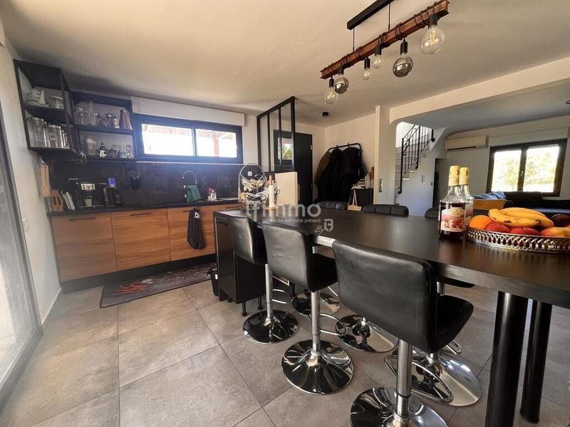 Mas - 160 m² - 5 pièces