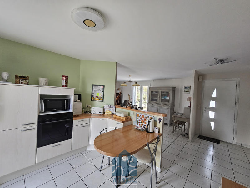 Maison - 90 m² - 4 pièces