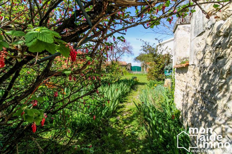 Maison - 311 m² - 7 pièces