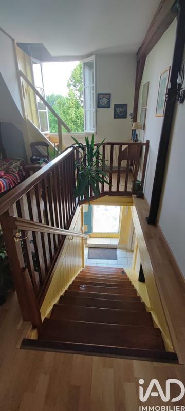 Maison - 343 m² - 10 pièces