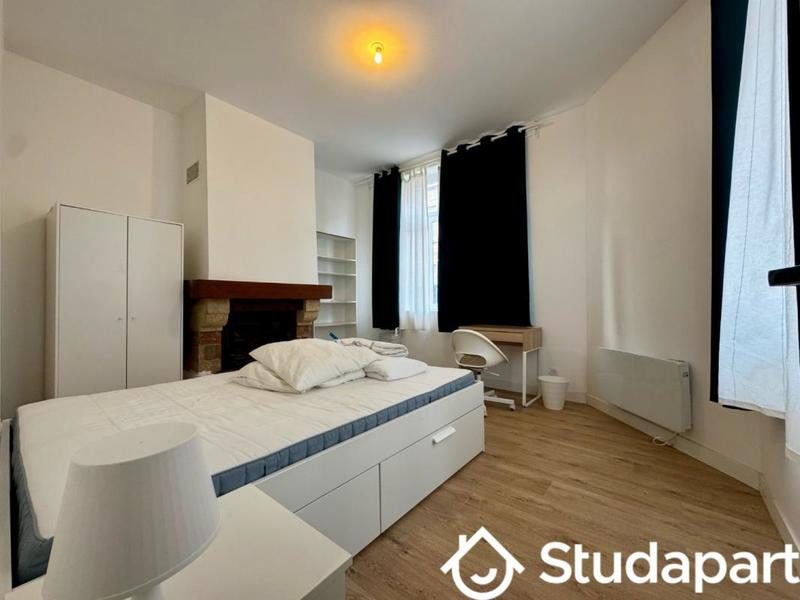 Chambre - 10 m² - 1 pièce