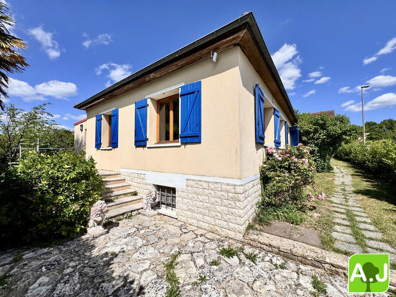 Maison - 107 m² - 4 pièces