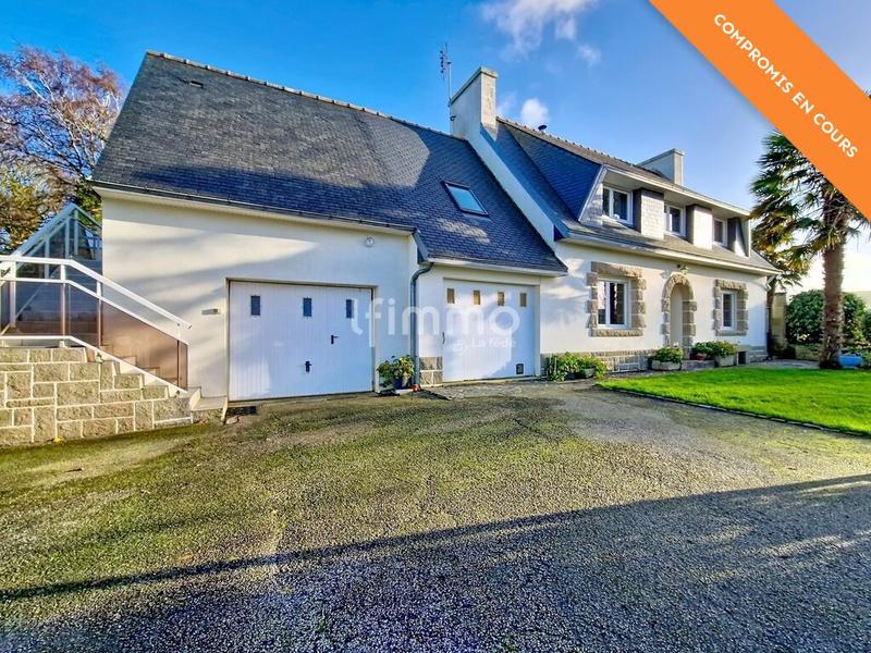 Maison - 140 m² - 6 pièces