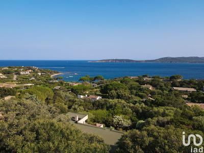 Maison - 136 m² - 4 pièces