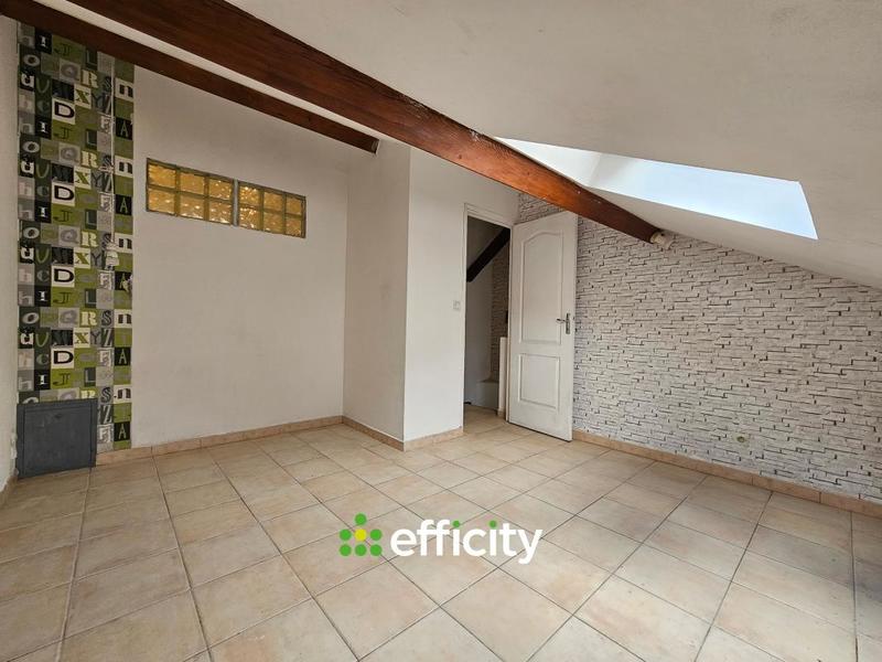 Maison - 80 m² - 4 pièces
