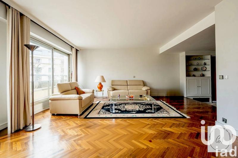 Duplex - 218 m² - 7 pièces