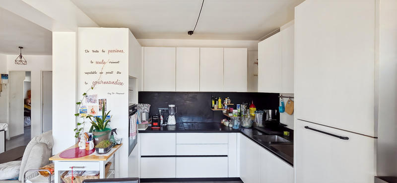 Appartement - 90 m² - 5 pièces