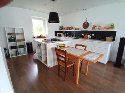 Maison - 111 m² - 5 pièces