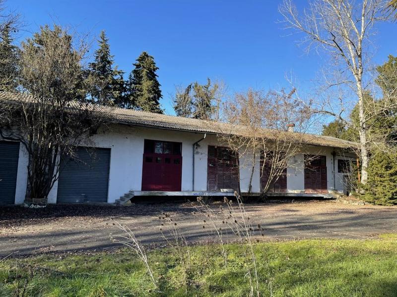 Entrepôt - 500 m² - 1 pièce