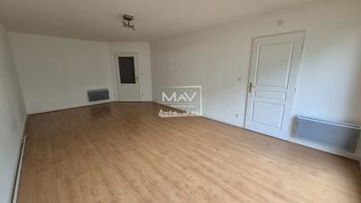 Appartement - 75 m² - 3 pièces