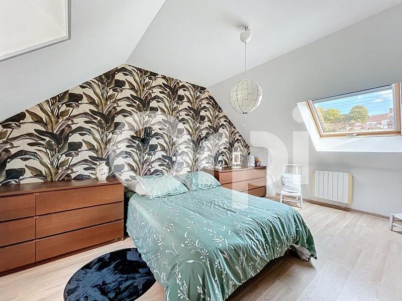 Maison - 98 m² - 4 pièces