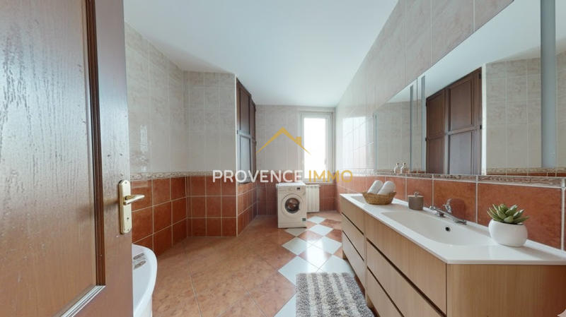 Maison - 119 m² - 6 pièces