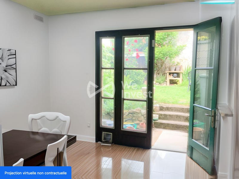 Maison - 90 m² - 5 pièces