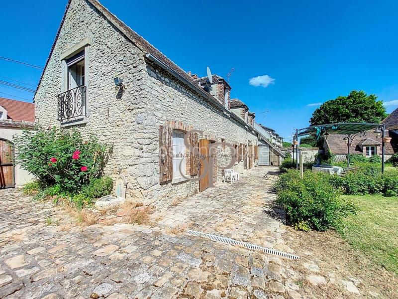 Longère - 168 m² - 5 pièces