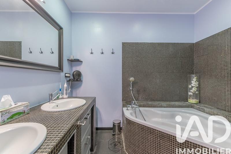 Appartement - 164 m² - 4 pièces