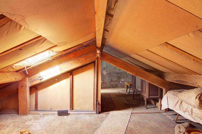 Maison - 96 m² - 5 pièces