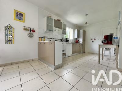 Maison - 91 m² - 4 pièces