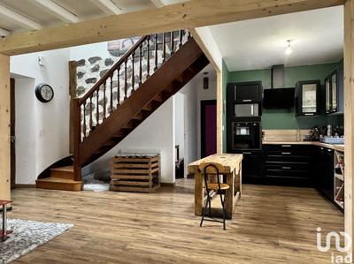 Maison - 90 m² - 4 pièces