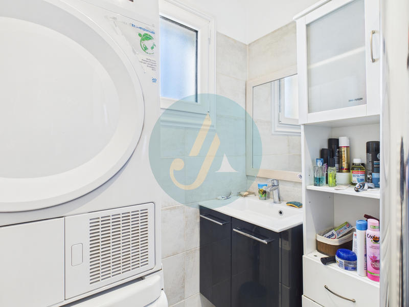 Maison - 73 m² - 3 pièces