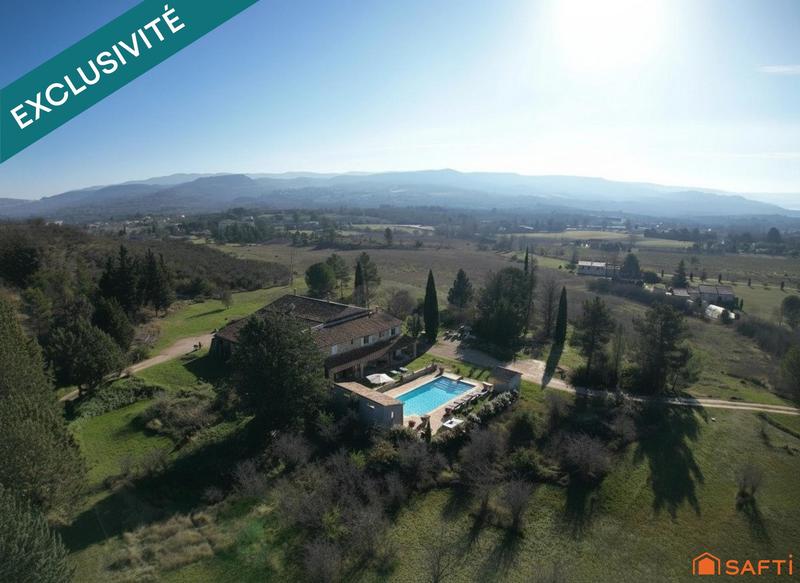 Maison - 380 m² - 13 pièces