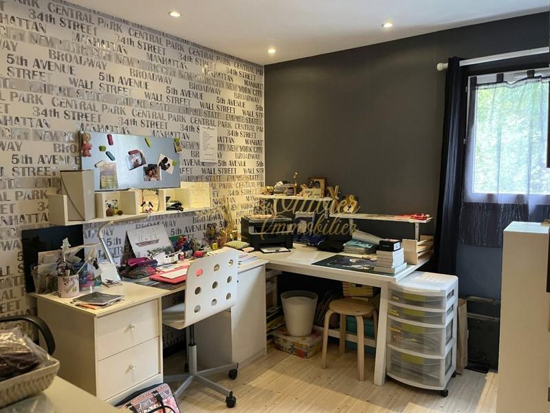 Pavillon - 109 m² - 7 pièces