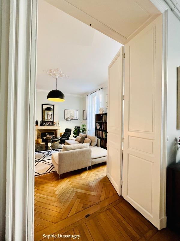 Appartement bourgeois - 147 m² - 5 pièces