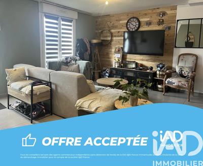 Maison - 90 m² - 5 pièces