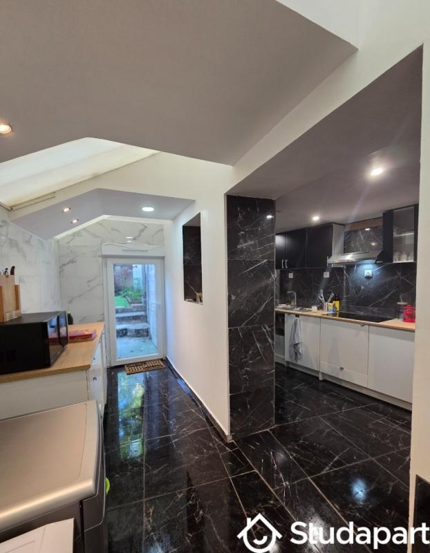 Chambre - 16 m² - 1 pièce