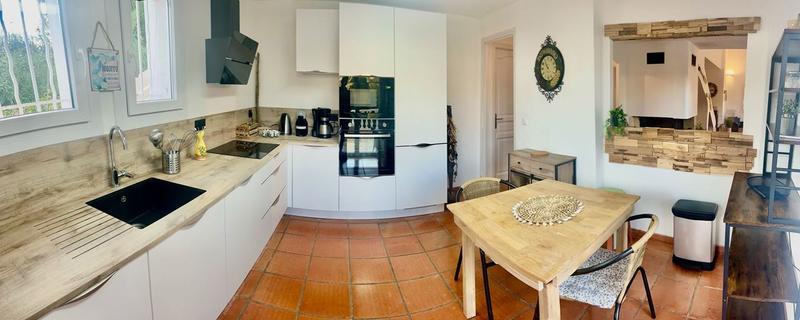 Maison traditionnelle - 160 m² - 6 pièces