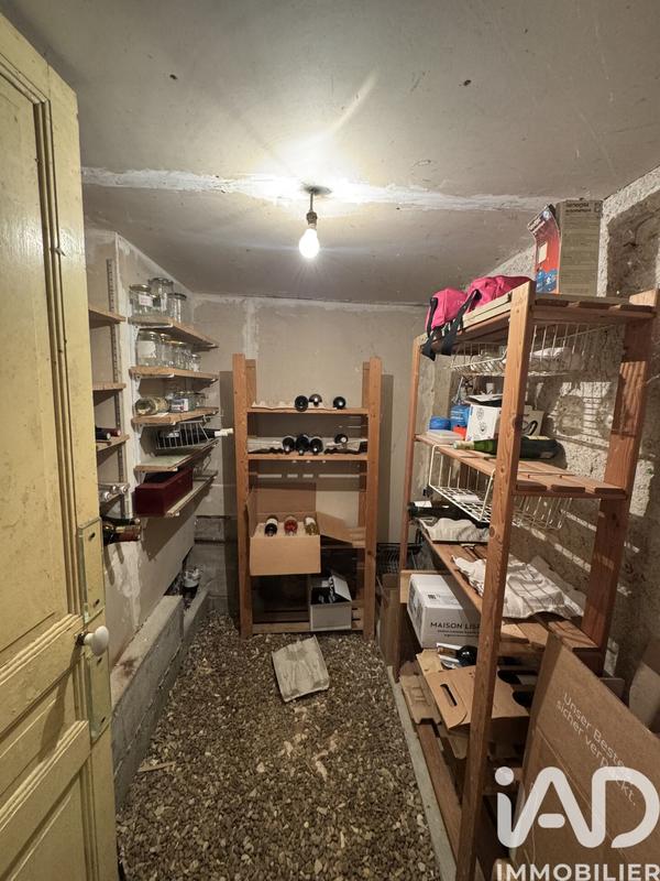 Maison - 213 m² - 10 pièces