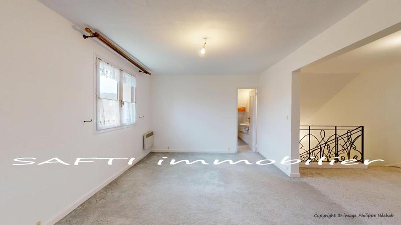 Maison - 198 m² - 6 pièces