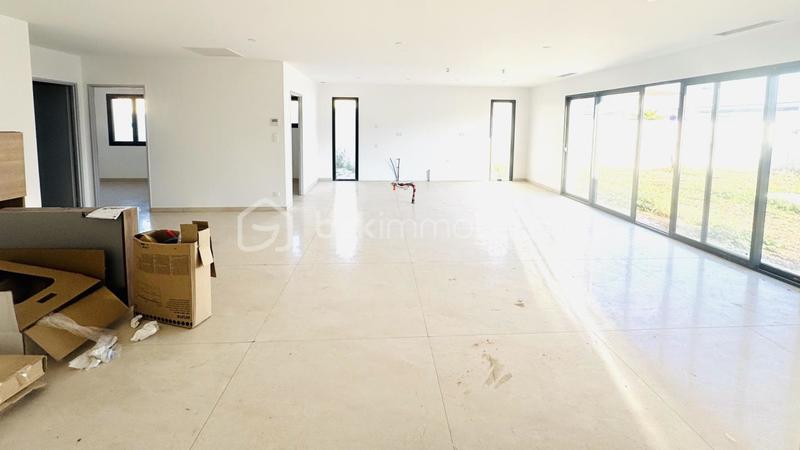 Villa - 130 m² - 4 pièces