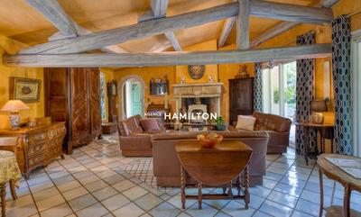 Maison d'architecte - 187 m² - 6 pièces