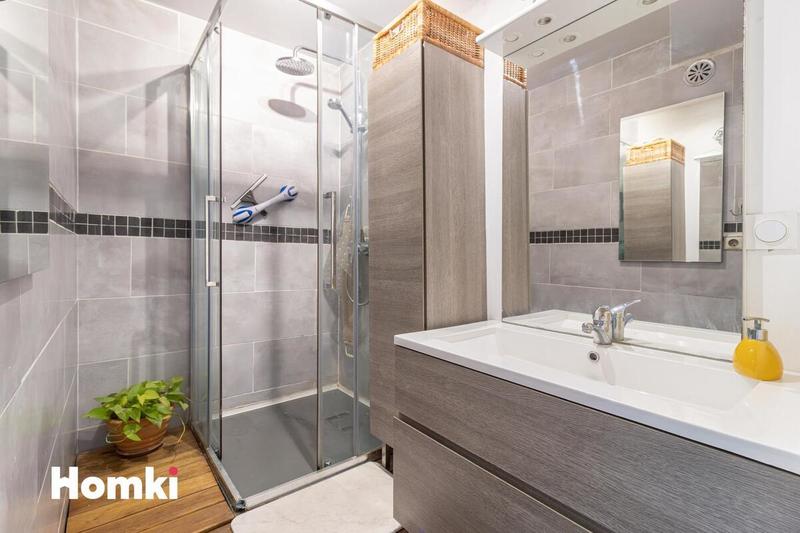 Appartement - 79 m² - 4 pièces