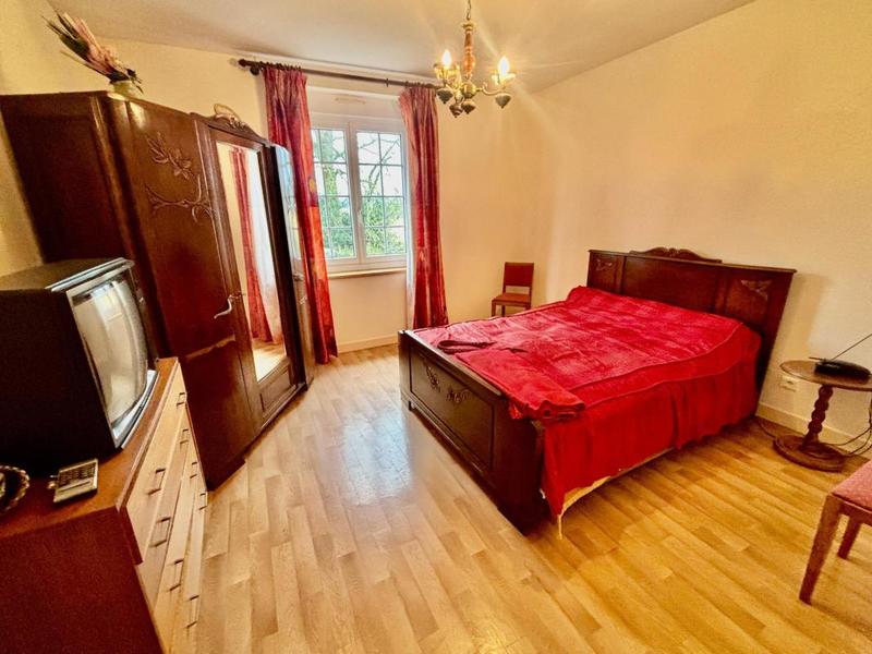 Maison en pierre - 140 m² - 6 pièces