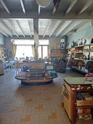 Maison - 230 m² - 8 pièces