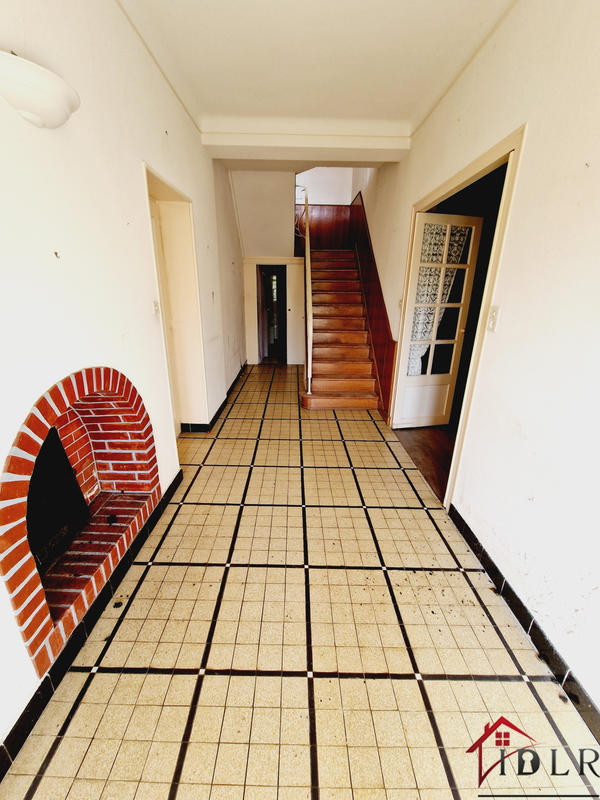 Maison de village - 258 m² - 10 pièces