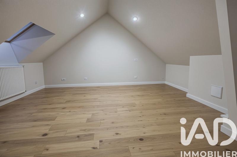 Maison - 158 m² - 7 pièces