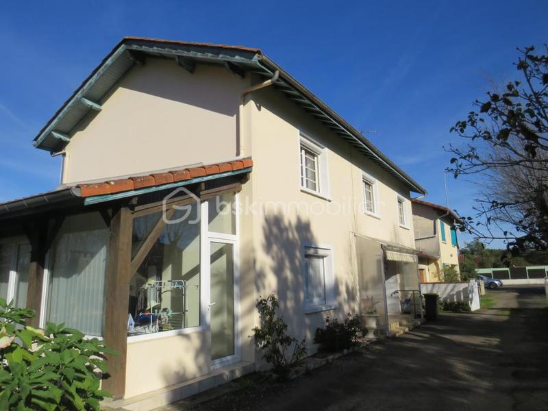 Maison - 135 m² - 6 pièces