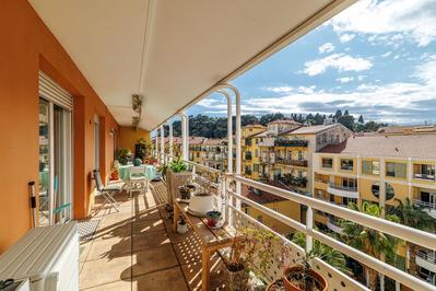 Appartement - 182 m² - 4 pièces