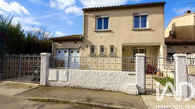 Maison - 94 m² - 5 pièces