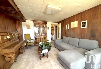 Maison - 228 m² - 9 pièces