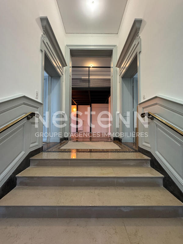 Appartement - 121 m² - 4 pièces