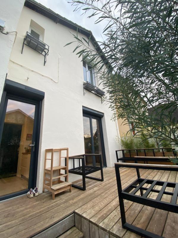 Maison - 104 m² - 4 pièces