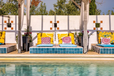 Mas - 575 m² - 21 pièces