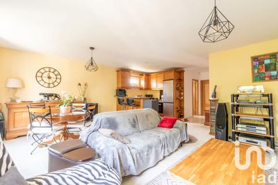 Appartement - 99 m² - 5 pièces