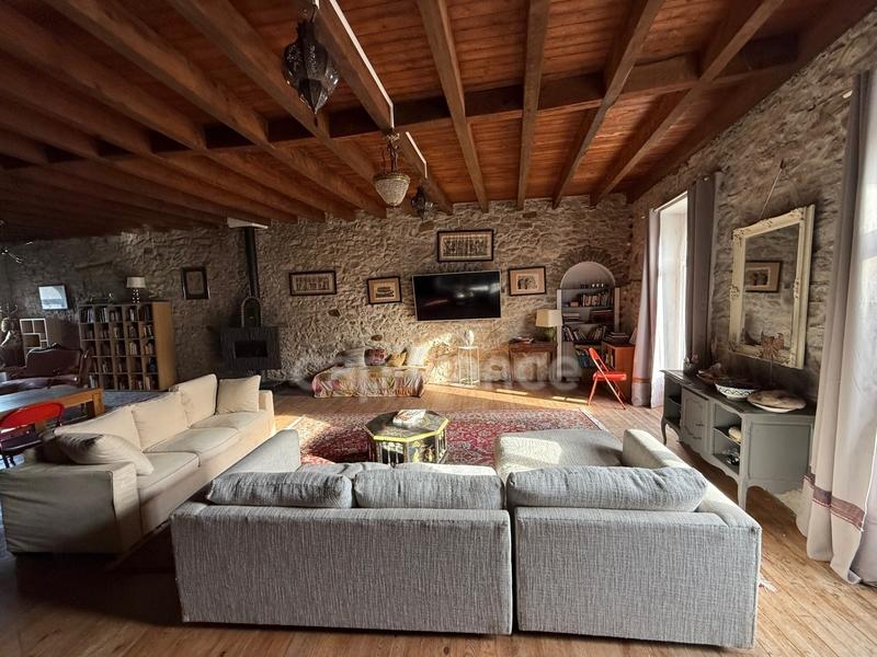 Maison - 173 m² - 6 pièces