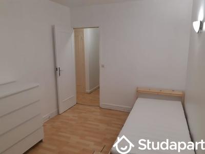 Chambre - 9 m² - 1 pièce